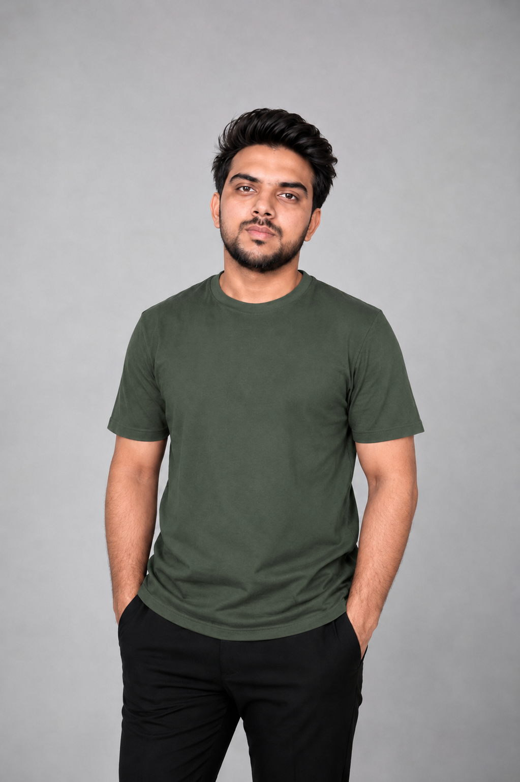 DARA Essential Tee - Forest Green